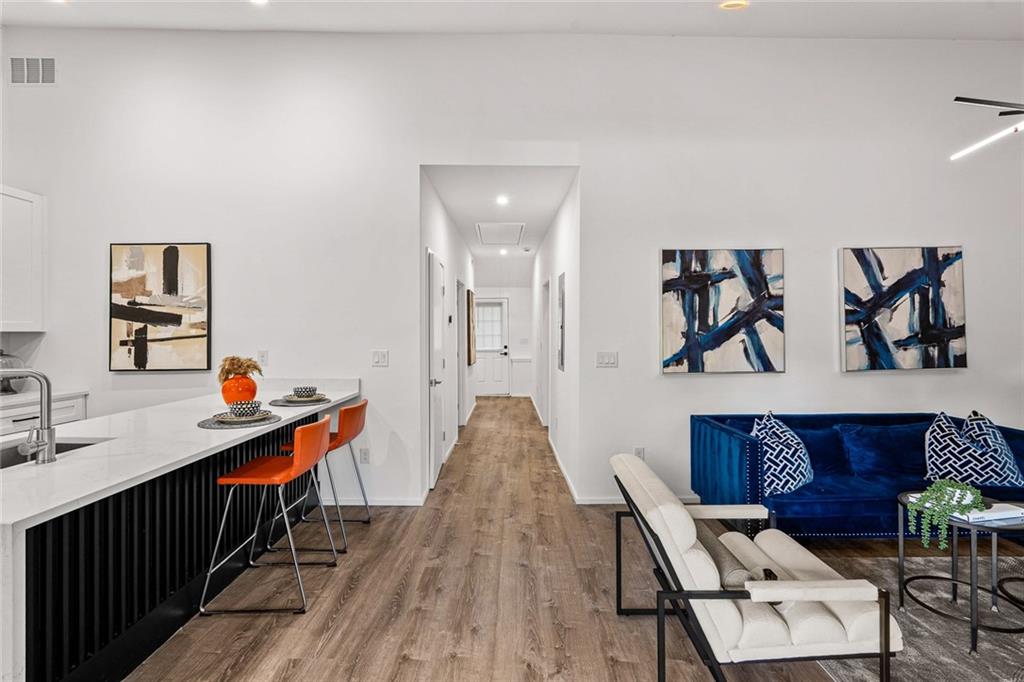 1111 Hillcrest Drive SE