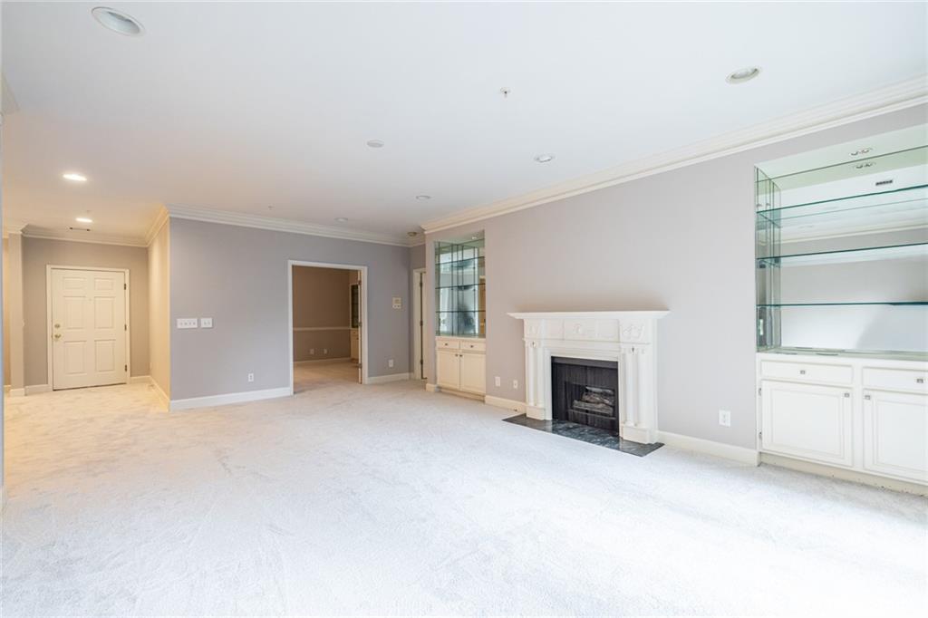 28316 Plantation Drive NE