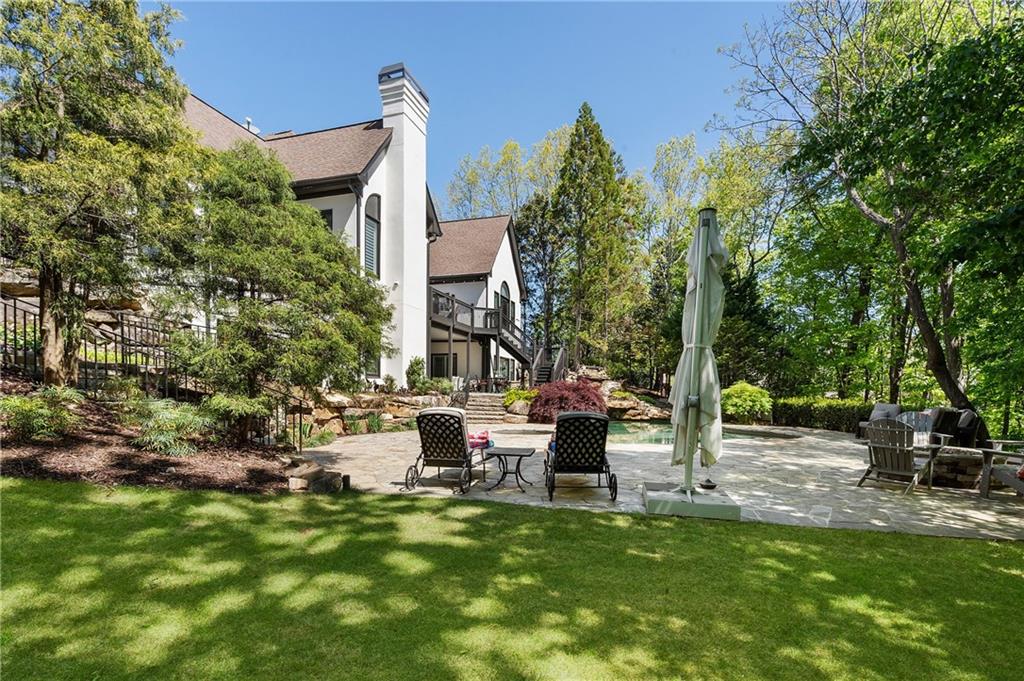 1015 Bedford Gardens Drive
