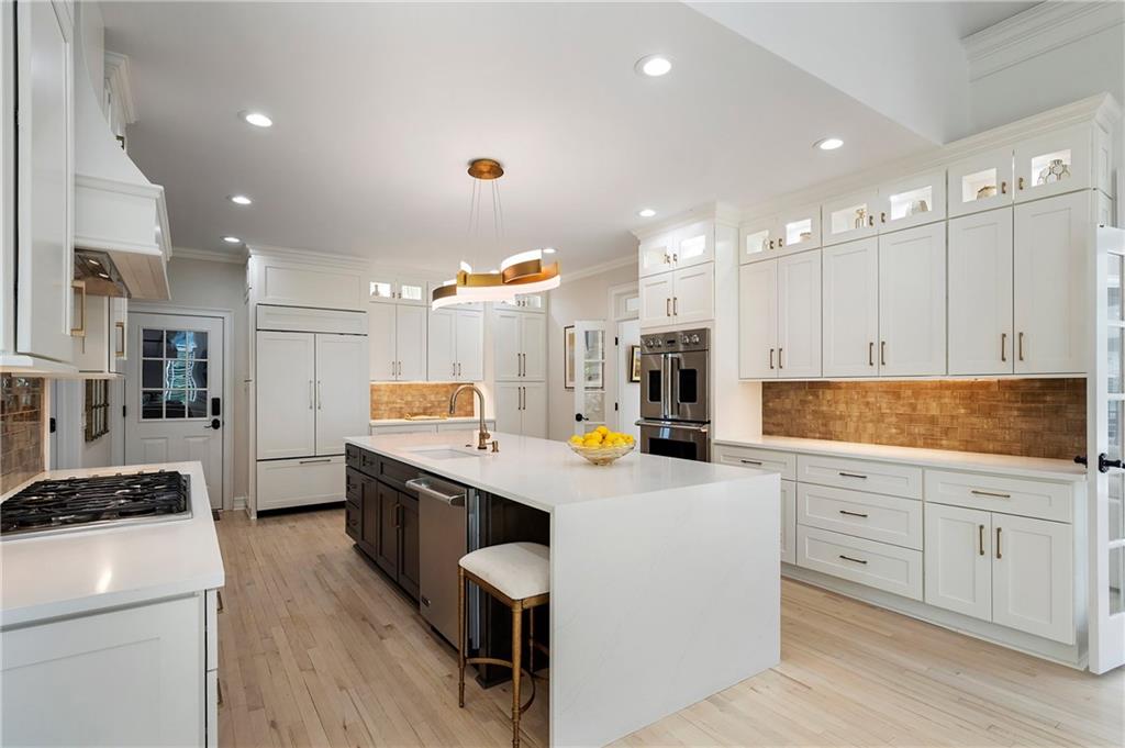 1015 Bedford Gardens Drive, Alpharetta, Georgia image 12