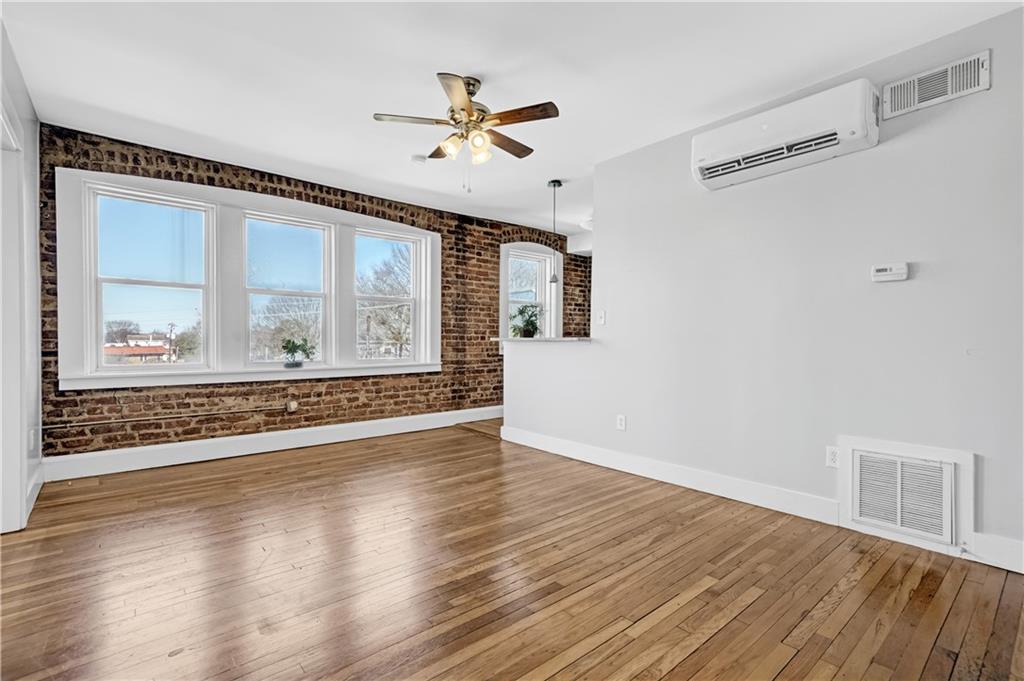 373 Moreland Avenue NE 301