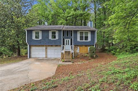 Homes For Sale - 3570 Brenda Court<br/> Douglas County, Douglasville, GA 30135