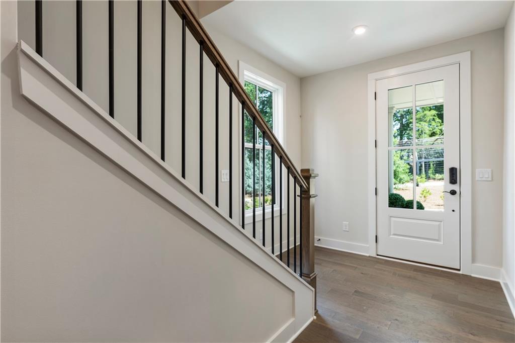 540 Chiswick Circle