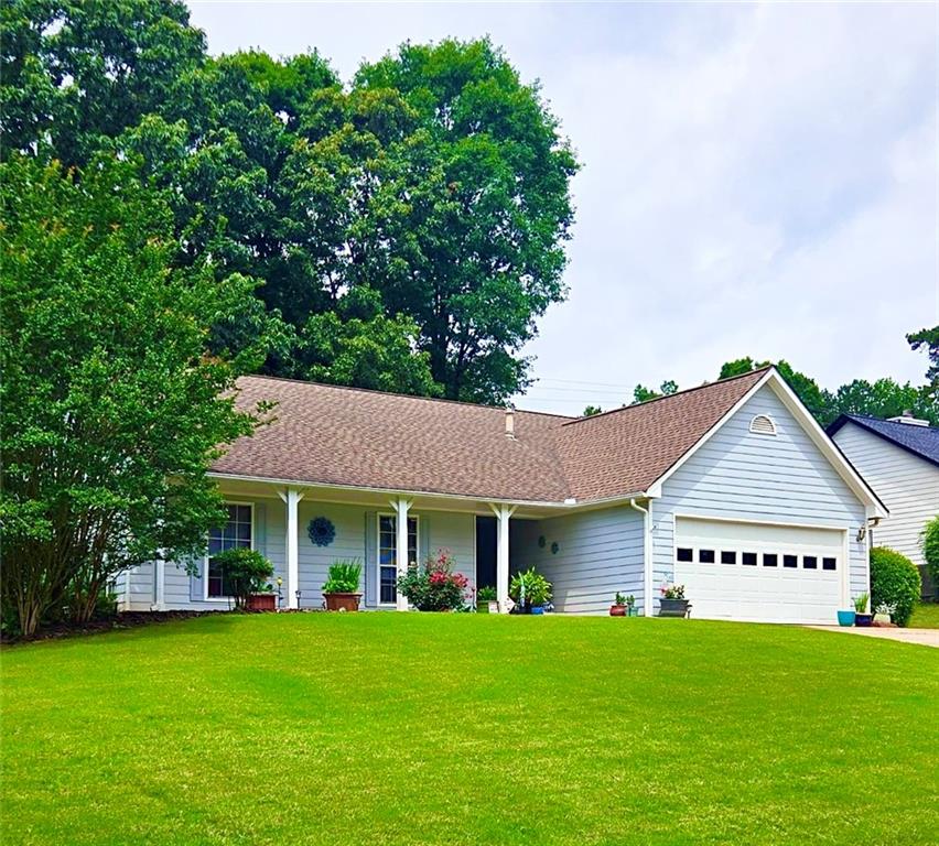 1552 Longwood Drive