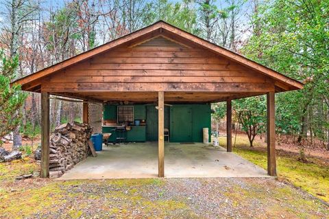 A home in Blue Ridge