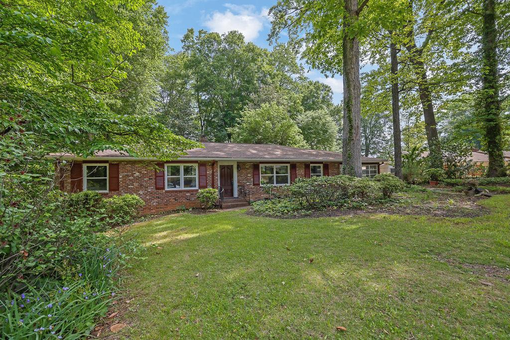 1981 Bramblewood Drive, Brookhaven, Georgia image 4