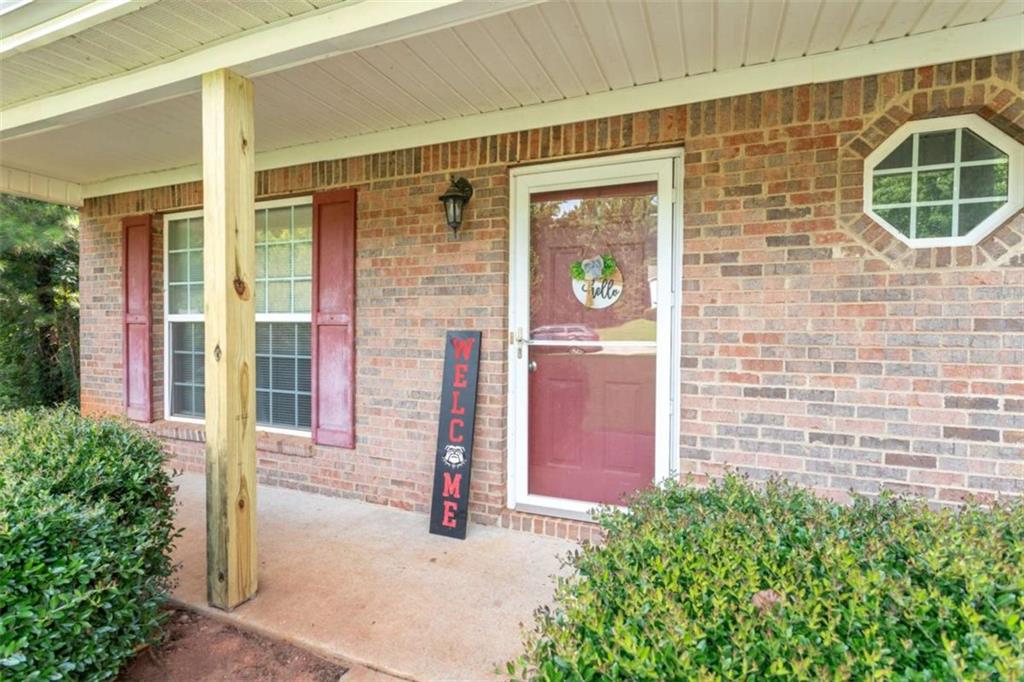 1537 Cardinal Lane