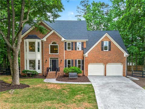 Homes For Sale - 12445 Crabapple Tree Court<br/> Alpharetta, GA 30004