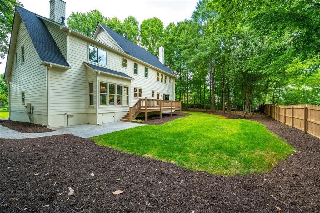 12445 Crabapple Tree Court
