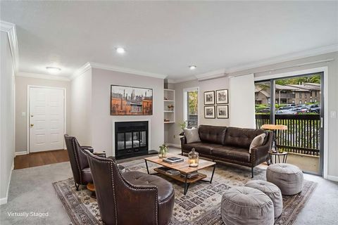 Condo For Sale - 1307 Cumberland Court<br/> Smyrna, GA 30080