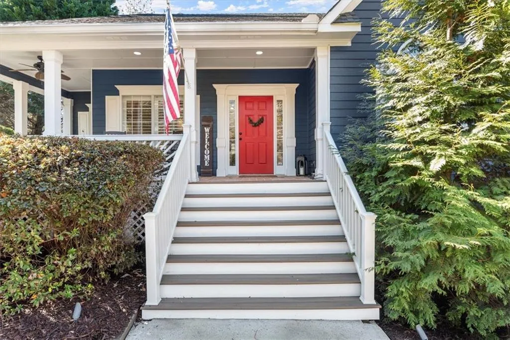 Cumming, Georgia 30041, United States, 4 Bedrooms Bedrooms, ,3 BathroomsBathrooms,Residential,Pending,77494