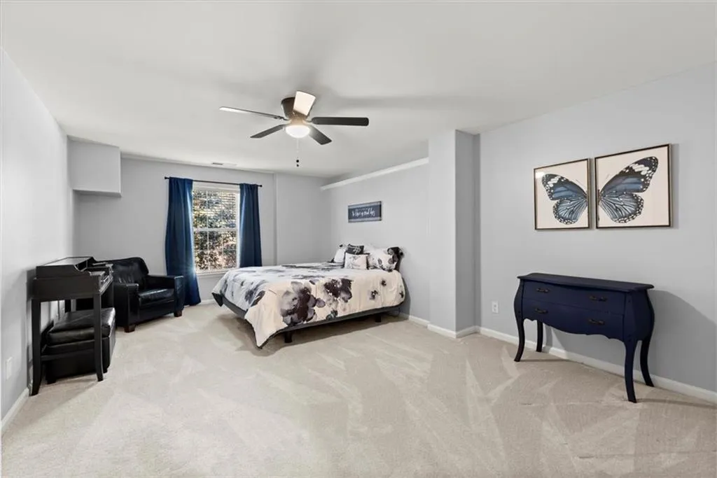 Cumming, Georgia 30041, United States, 4 Bedrooms Bedrooms, ,3 BathroomsBathrooms,Residential,Pending,77494