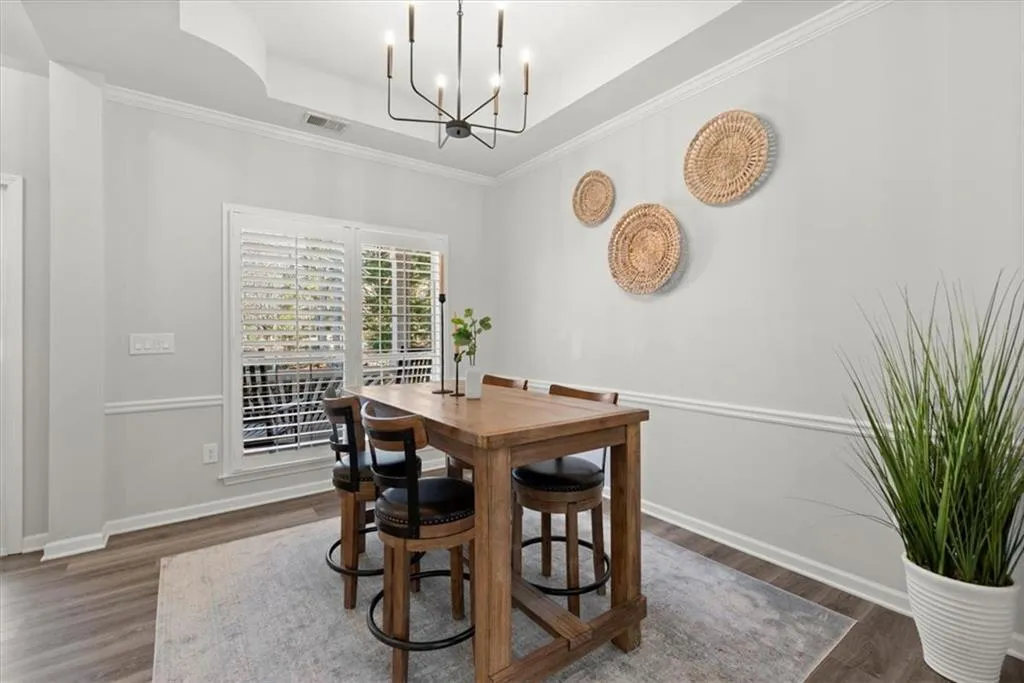 Cumming, Georgia 30041, United States, 4 Bedrooms Bedrooms, ,3 BathroomsBathrooms,Residential,Pending,77494