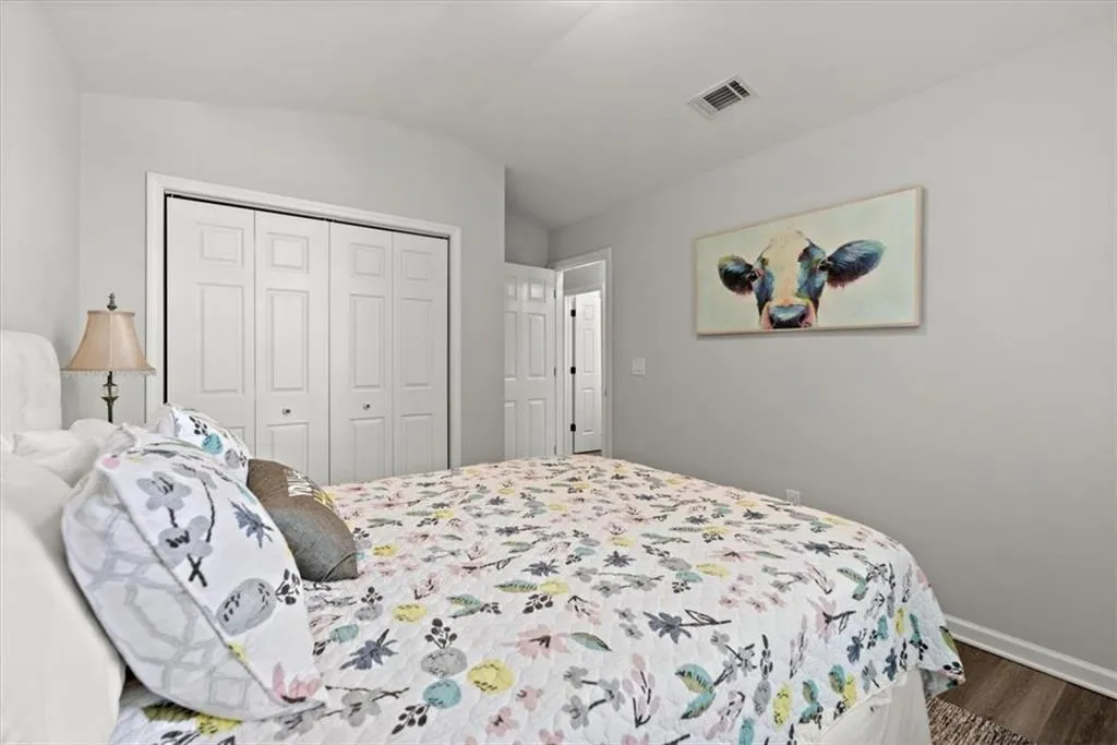 Cumming, Georgia 30041, United States, 4 Bedrooms Bedrooms, ,3 BathroomsBathrooms,Residential,Pending,77494