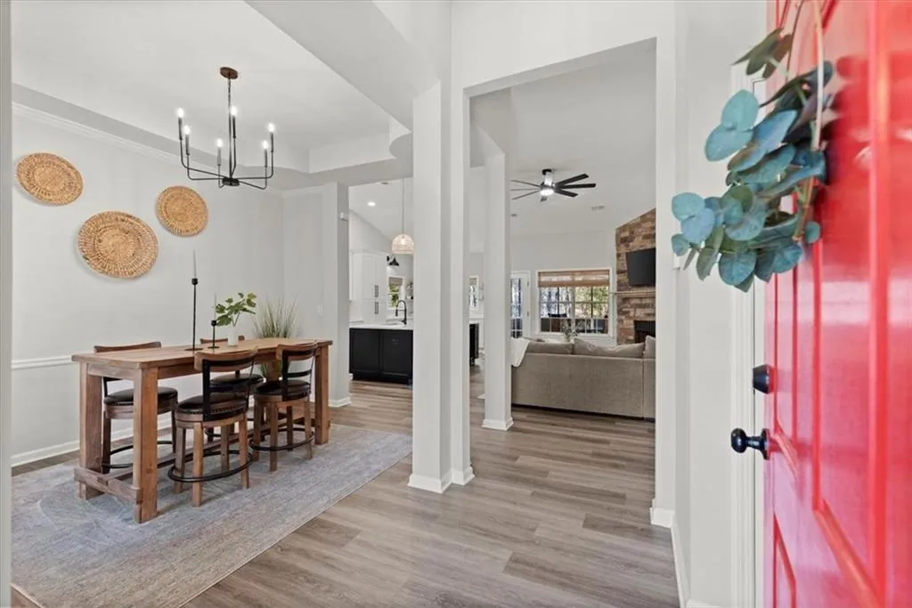 Cumming, Georgia 30041, United States, 4 Bedrooms Bedrooms, ,3 BathroomsBathrooms,Residential,Pending,77494