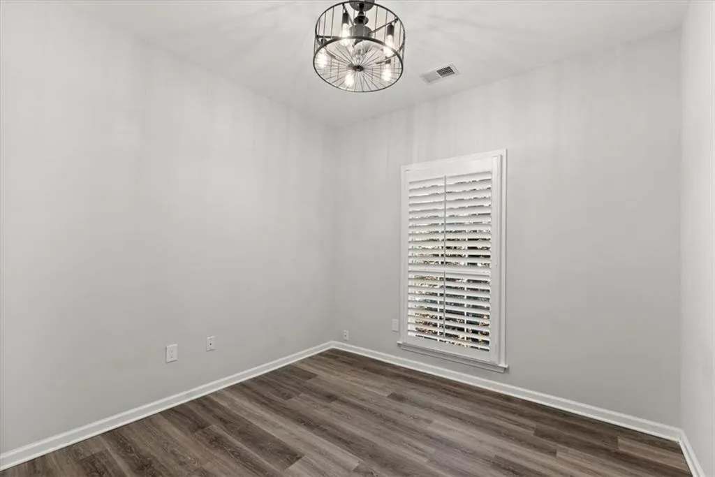 Cumming, Georgia 30041, United States, 4 Bedrooms Bedrooms, ,3 BathroomsBathrooms,Residential,Pending,77494