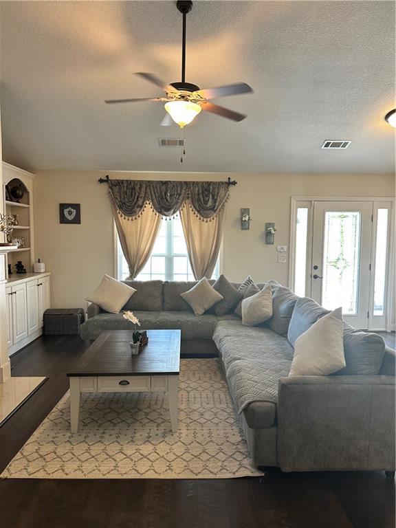 567 Embassy Walk, Winder, Georgia image 7