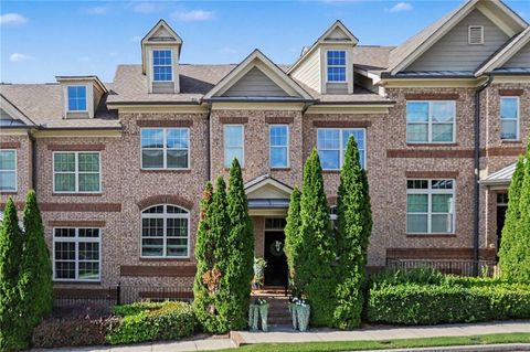 Townhouse For Sale - 7460 Glisten Avenue<br/> Fulton County, Atlanta, GA 30328