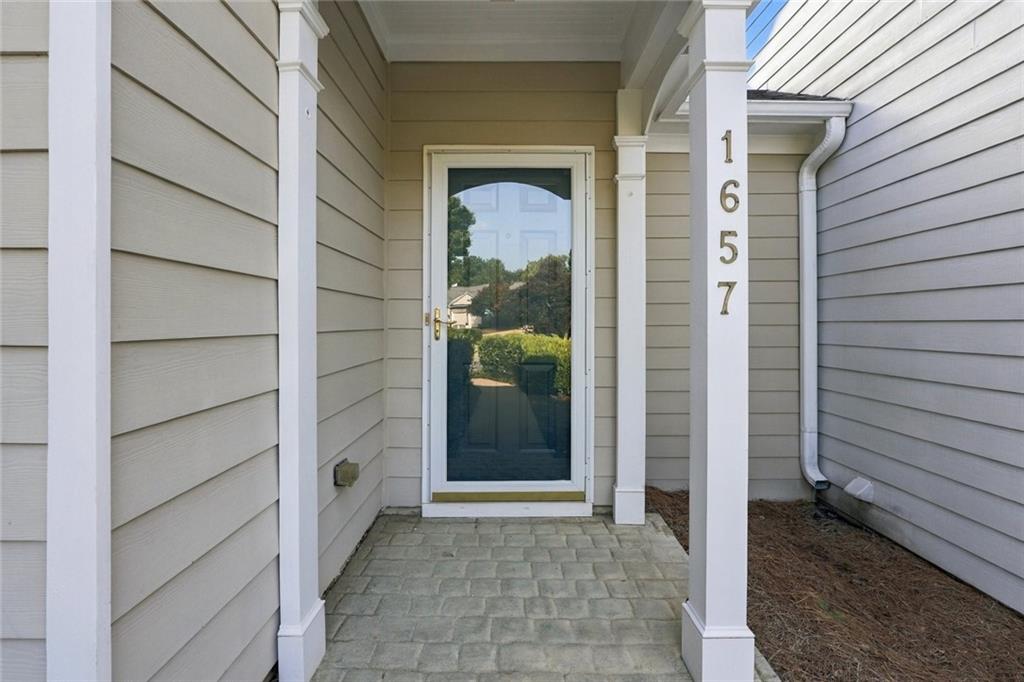 1657 Donovans Pass NW