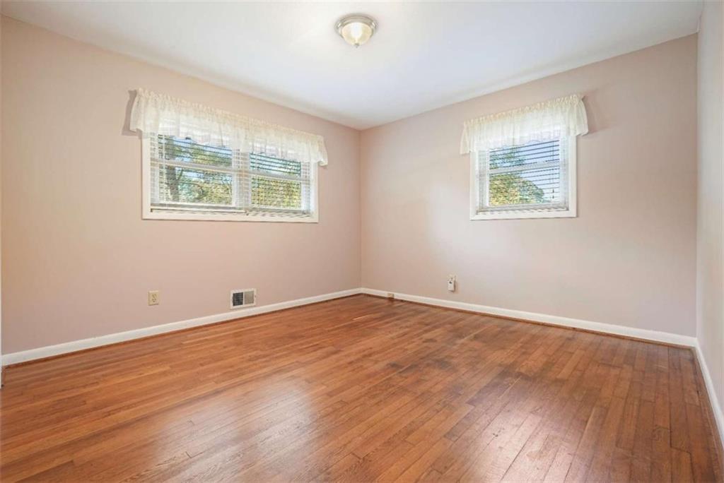 Cooper Hill - Residential