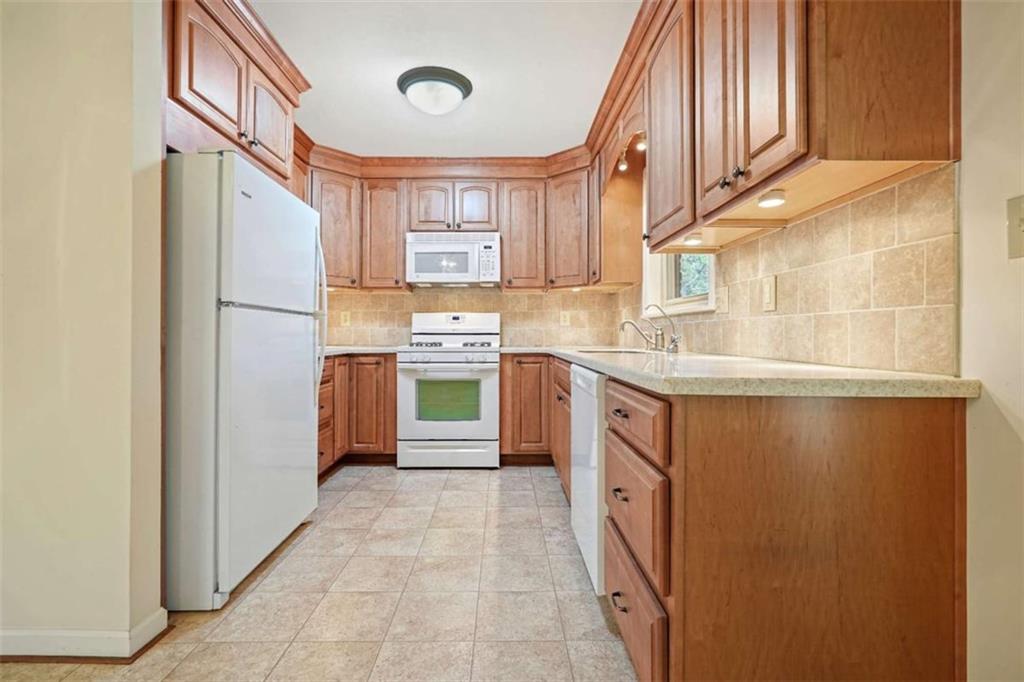 Cooper Hill - Residential