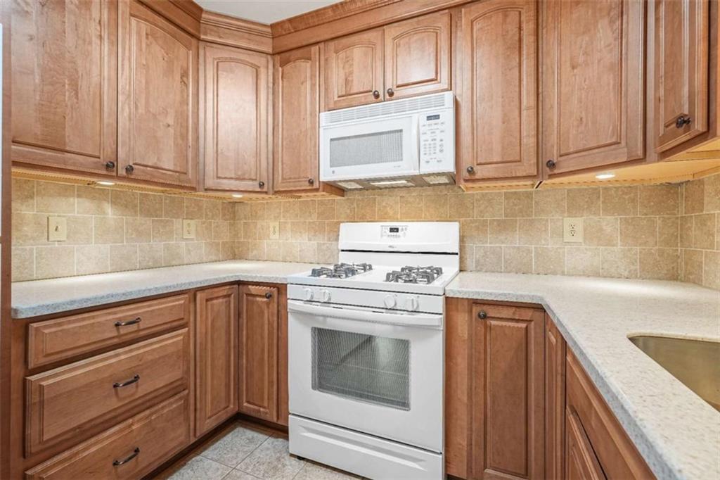 Cooper Hill - Residential