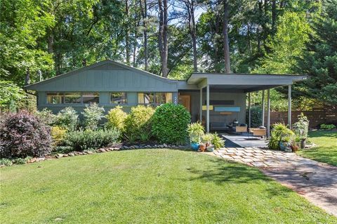 Photo of 2670 Yale Terrace, Decatur, GA 30032 (MLS # 7773693)