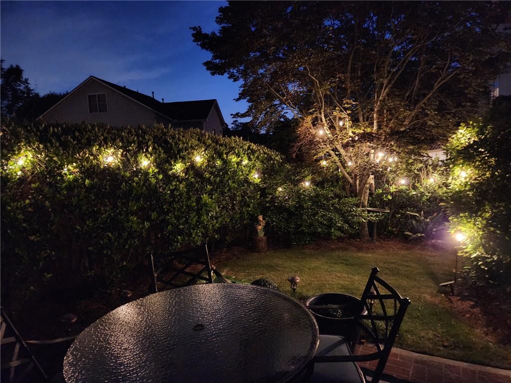 655 Grove Manor Court, Suwanee, Georgia image 31