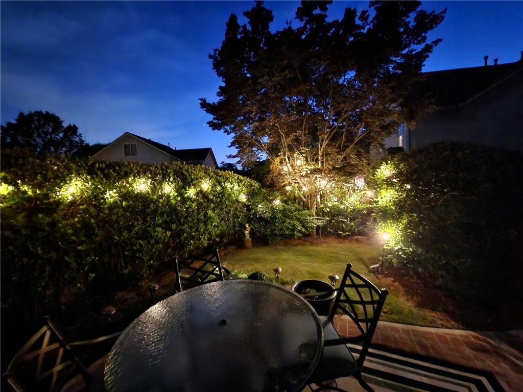 655 Grove Manor Court, Suwanee, Georgia image 30