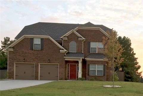 A home in Dacula