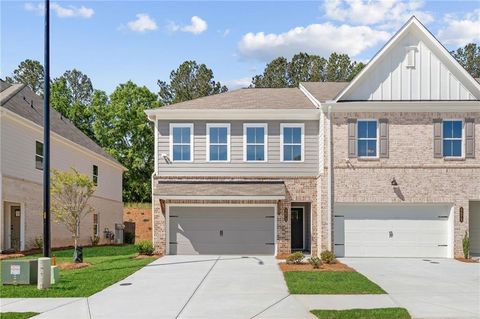 Townhouse For Sale - 4675 Larkfield Way #19<br/> Powder Springs, GA 30127