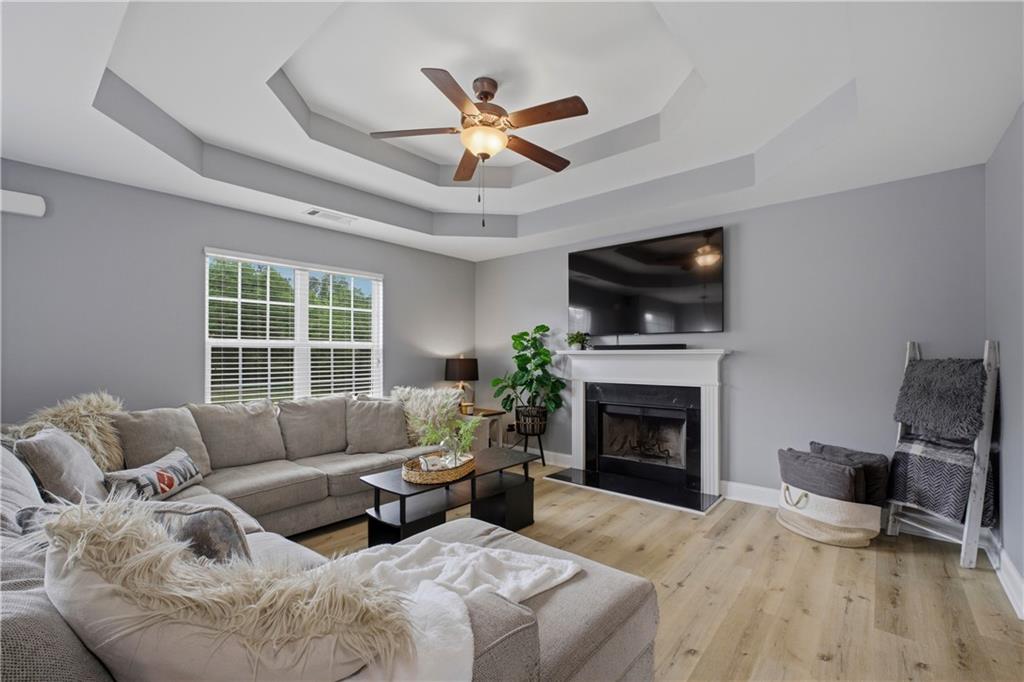 5458 Latham Manor Drive