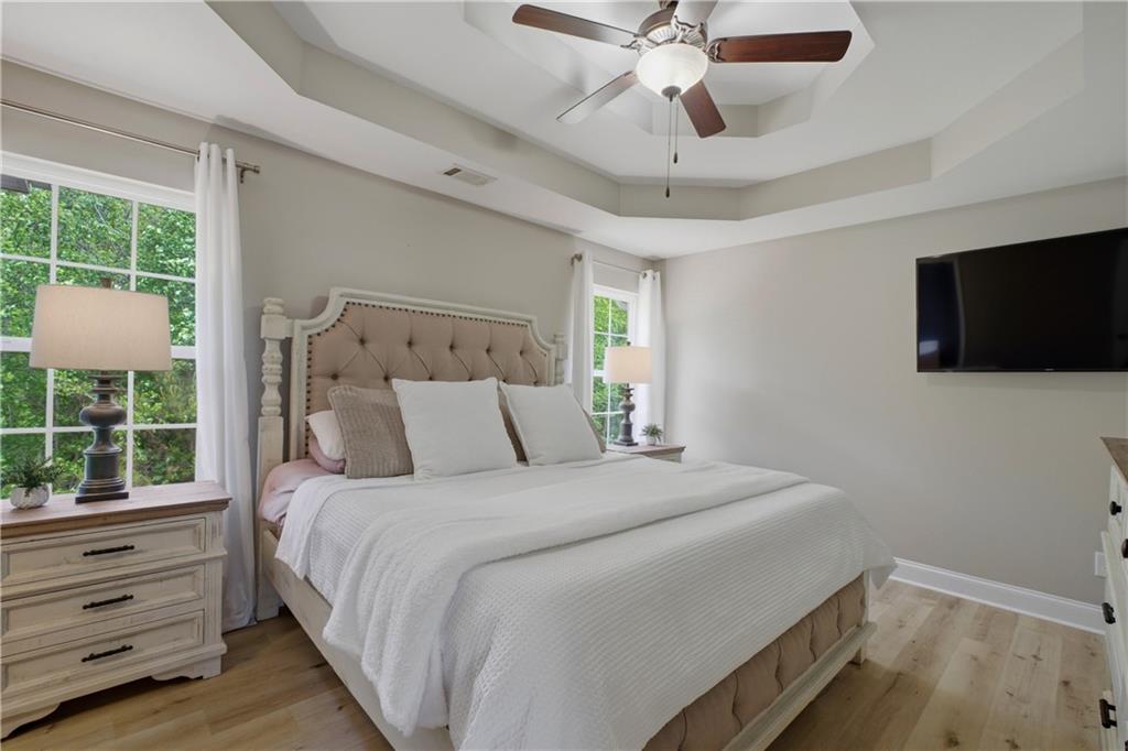 5458 Latham Manor Drive