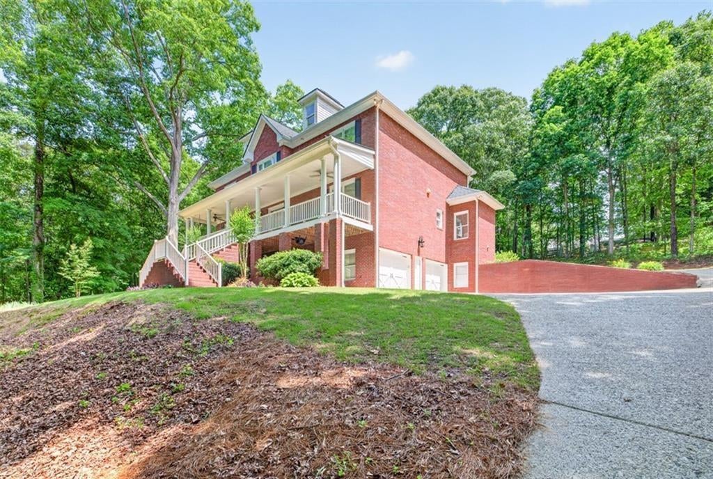 667 Wellington Drive