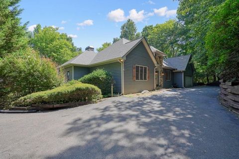 A home in Big Canoe