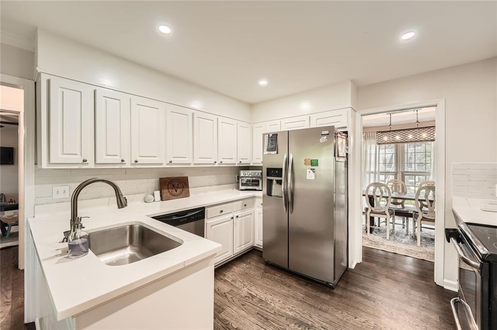 1080 Northshore Drive, Roswell, Georgia image 12