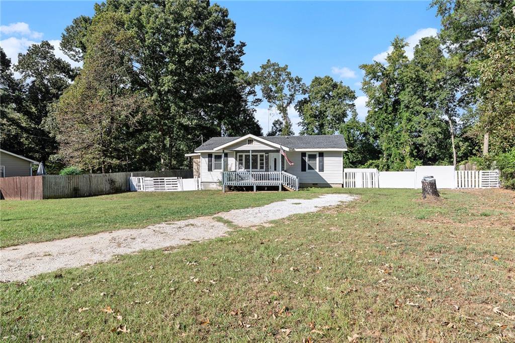 70 Meadowbrook Drive
