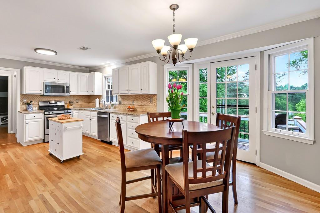4140 Summit Drive, Marietta, Georgia image 8