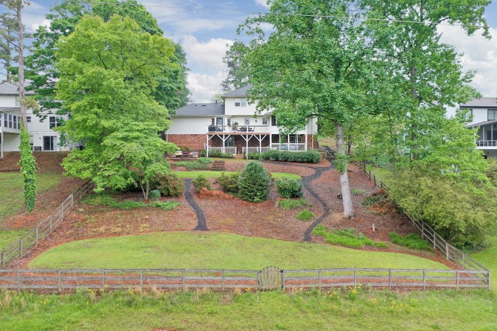 4140 Summit Drive, Marietta, Georgia image 37