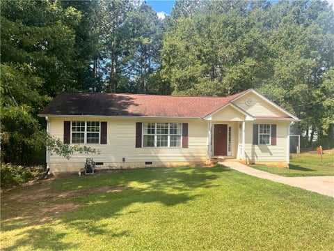 Homes For Sale - 1200 Fairview Drive<br/> Monroe, GA 30656