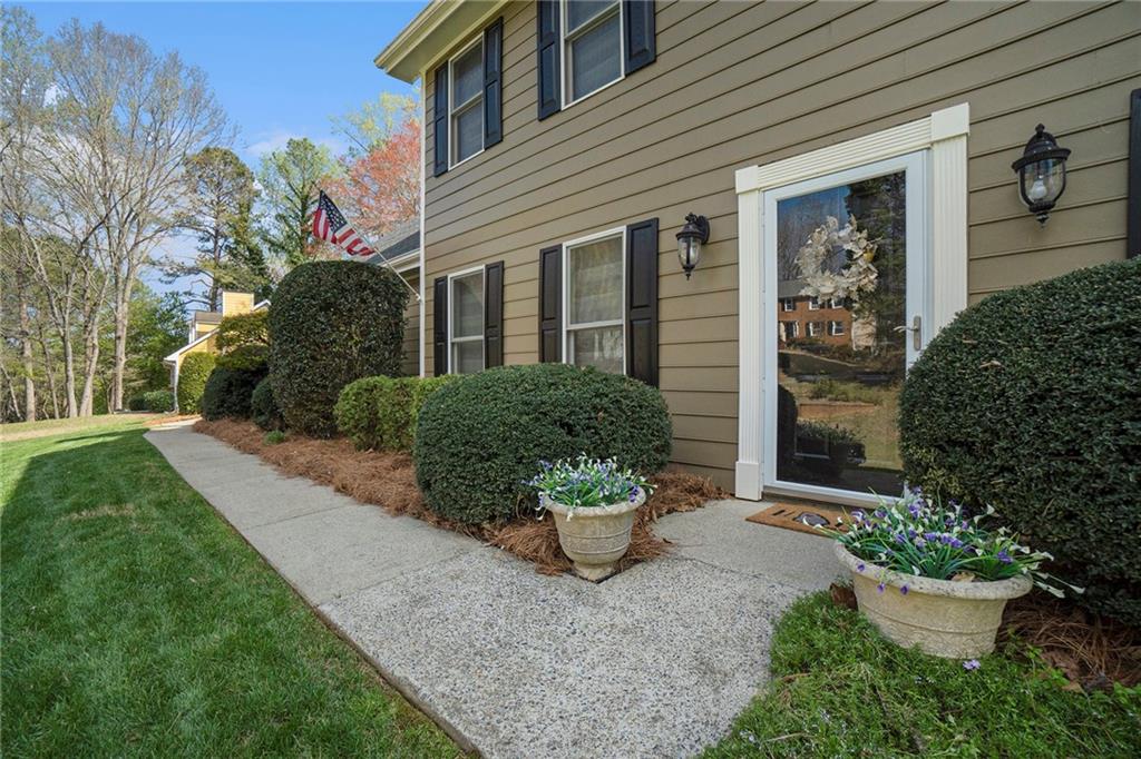 1796 Apple Boulevard, Marietta, Georgia image 6