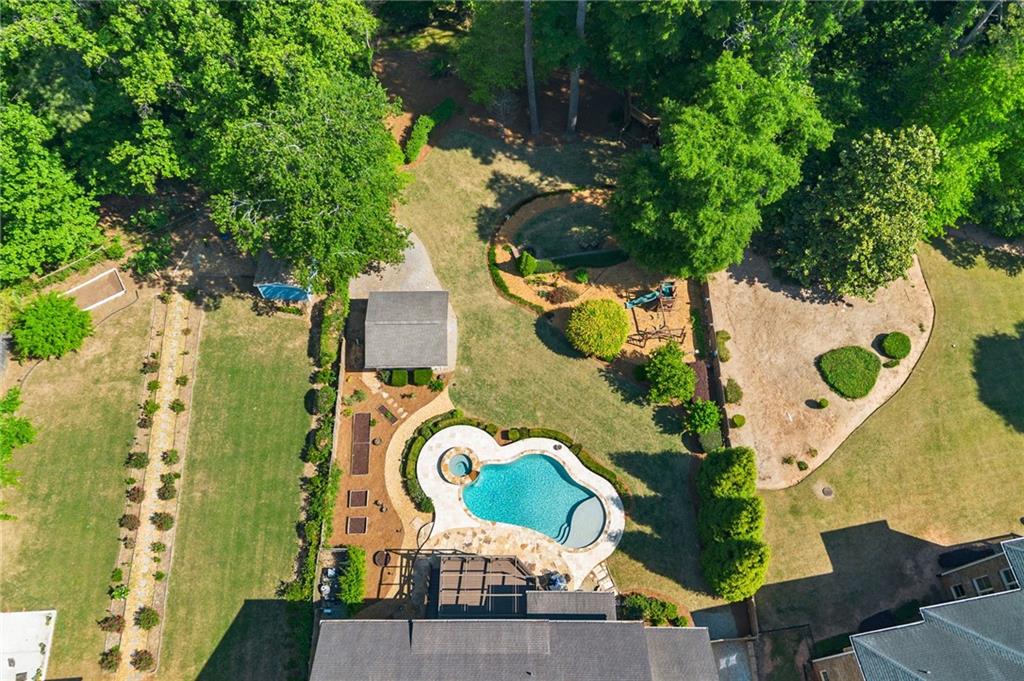 2736 Pangborn Road