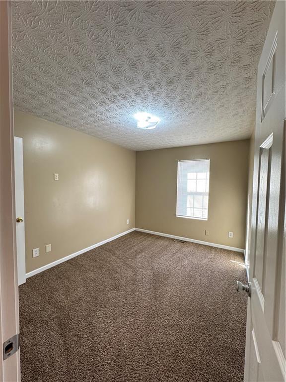 5869 Strathmoor Manor Circle