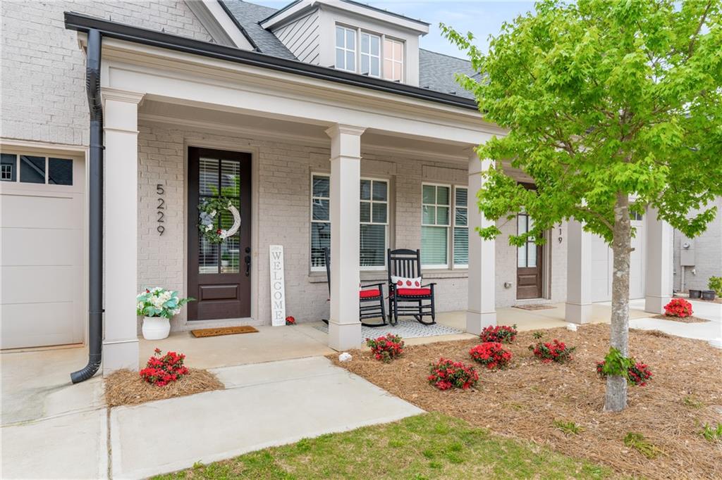 5229 Noble Village Way, Lilburn, Georgia image 3