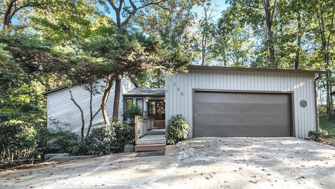 1758 Golfcrest Court Stone Mountain GA 30088