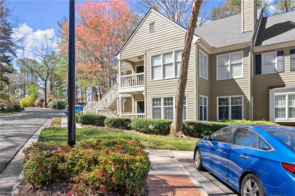 208 Bainbridge Drive
