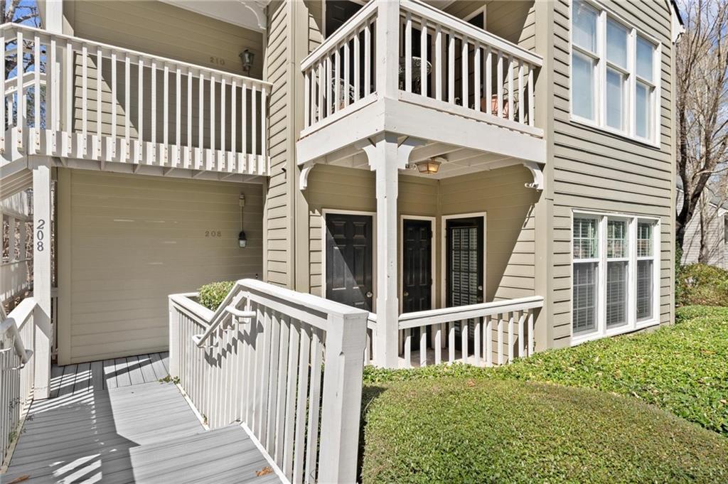 208 Bainbridge Drive