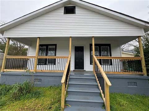 Homes For Sale - 1050 N Clarke Street<br/> Milledgeville, GA 31061