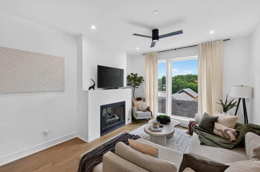 1570 Flat Shoals Road SE 6