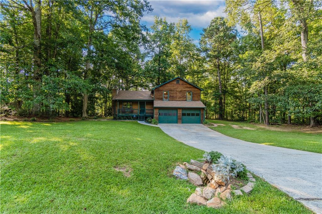 100 Lakeside Drive